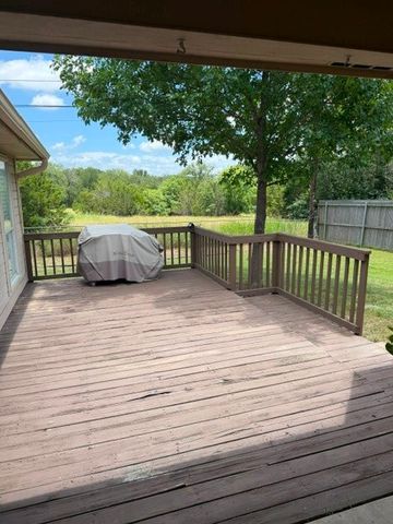 3012 Red Oak Drive, Belton, TX 76513