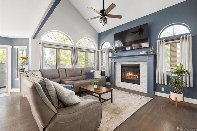 6863 Swadley Court, Arvada, CO 80004