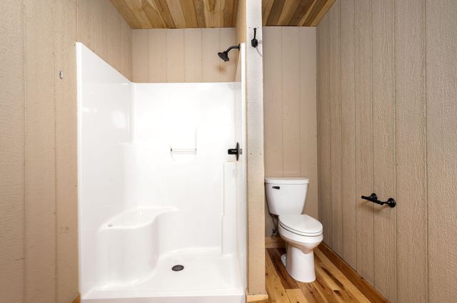 280 Kentucky 639, Albany, KY 42602