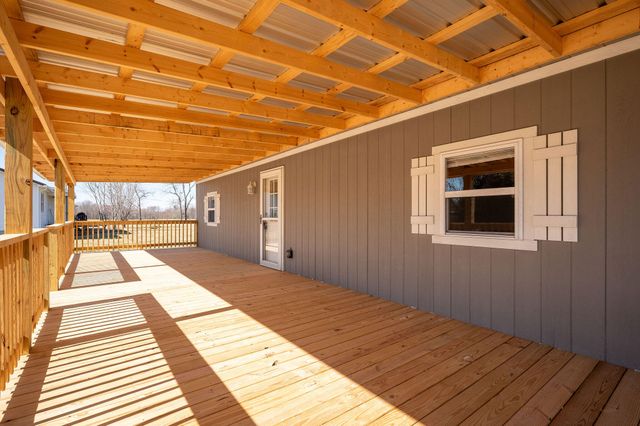 280 Kentucky 639, Albany, KY 42602