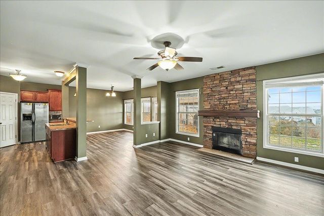 2017 Kearns Way, Richmond, KY 40475