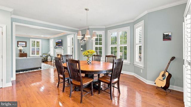 5 CHAPMAN AVE, Doylestown, PA 18901