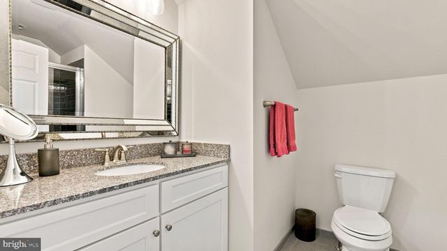 5 CHAPMAN AVE, Doylestown, PA 18901