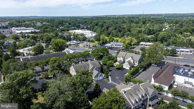 5 CHAPMAN AVE, Doylestown, PA 18901