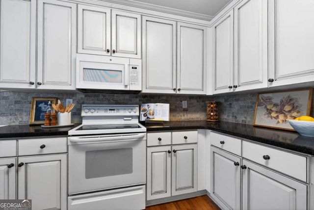4969 Day Lily Way NW, Acworth, GA 30102