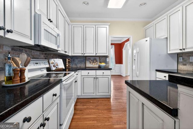 4969 Day Lily Way NW, Acworth, GA 30102