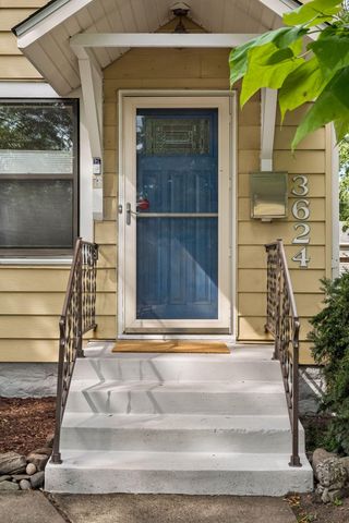 3624 37th Avenue S, Minneapolis, MN 55406