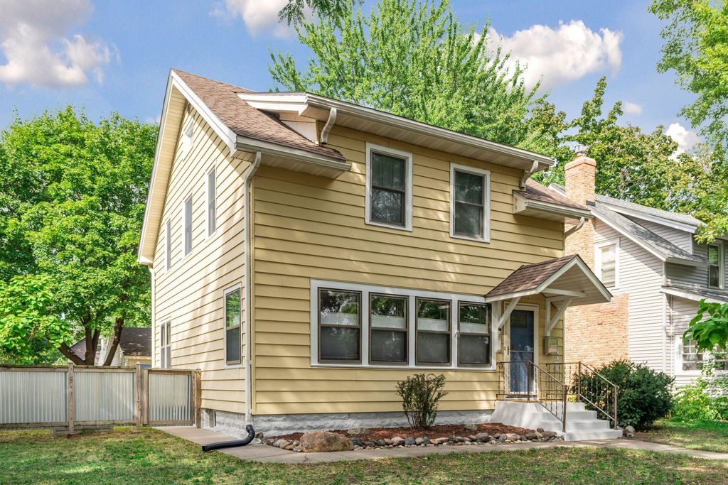 3624 37th Avenue S, Minneapolis, MN 55406