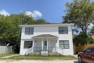 106 Waverly Drive #D, Bryan, TX 77801