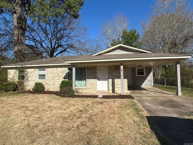12 Waterfront Drive, Sherwood, AR 72120