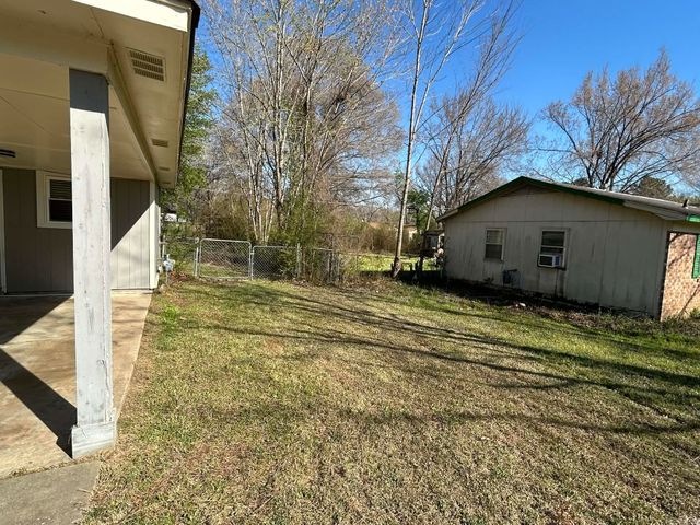 12 Waterfront Drive, Sherwood, AR 72120