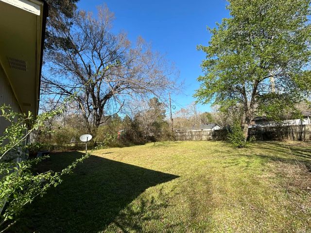 12 Waterfront Drive, Sherwood, AR 72120