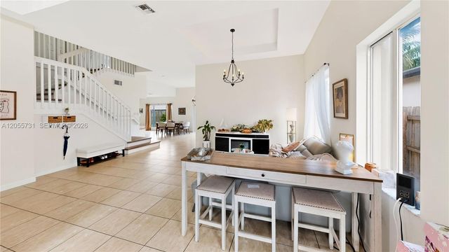 2002 NE 39th Ter, Homestead, FL 33033