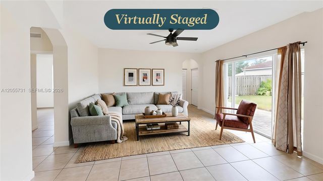 2002 NE 39th Ter, Homestead, FL 33033