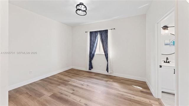 2002 NE 39th Ter, Homestead, FL 33033