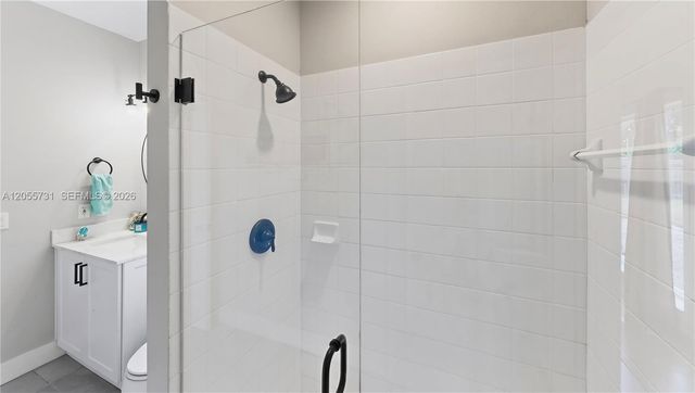 2002 NE 39th Ter, Homestead, FL 33033
