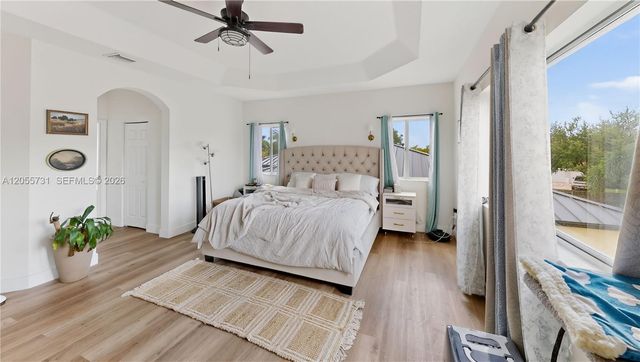2002 NE 39th Ter, Homestead, FL 33033
