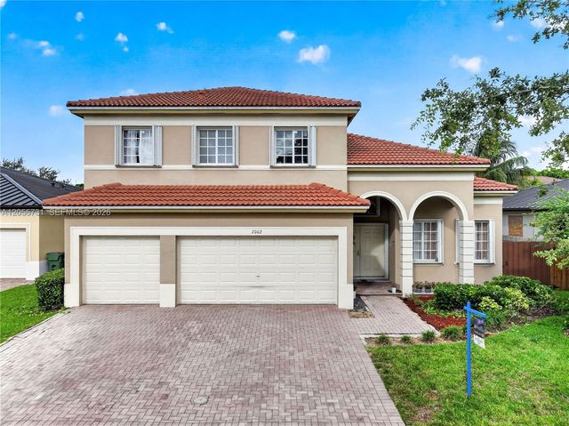 2002 NE 39th Ter, Homestead, FL 33033