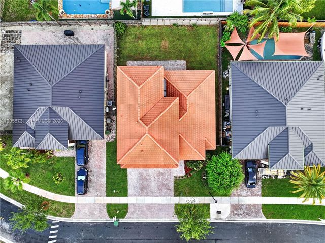 2002 NE 39th Ter, Homestead, FL 33033