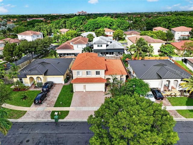2002 NE 39th Ter, Homestead, FL 33033