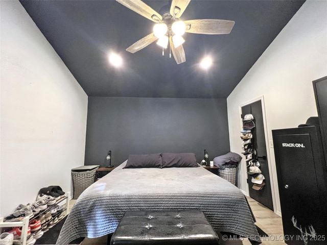 204 Woodhaven Avenue, Tahlequah, OK 74464