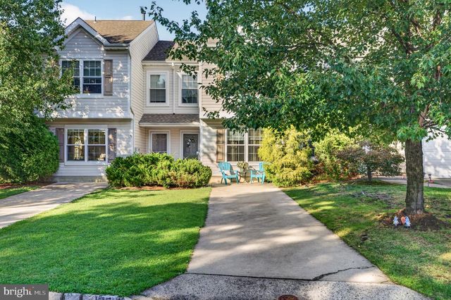 137 BUCKINGHAM WAY, Mount Laurel, NJ 08054