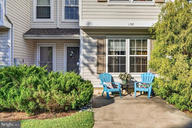 137 BUCKINGHAM WAY, Mount Laurel, NJ 08054