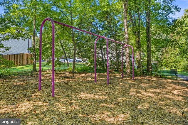8449 SUGAR CREEK LN, Springfield, VA 22153