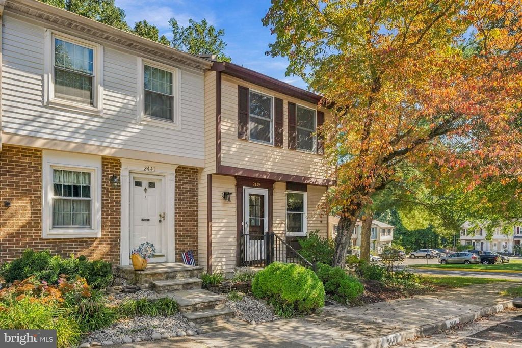 8449 SUGAR CREEK LN, Springfield, VA 22153