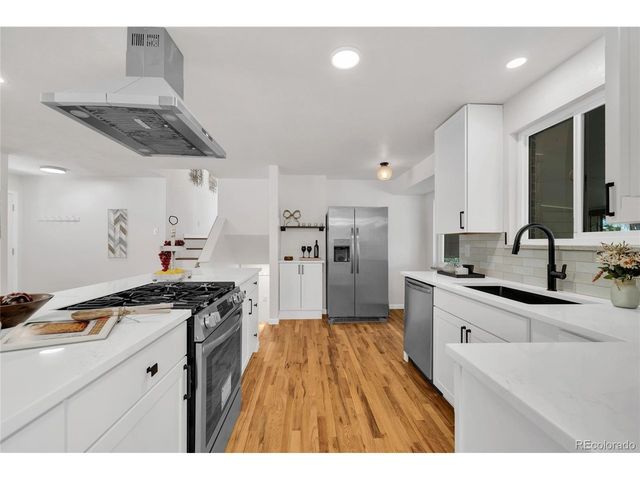 1569 S Lee St, Denver, CO 80232