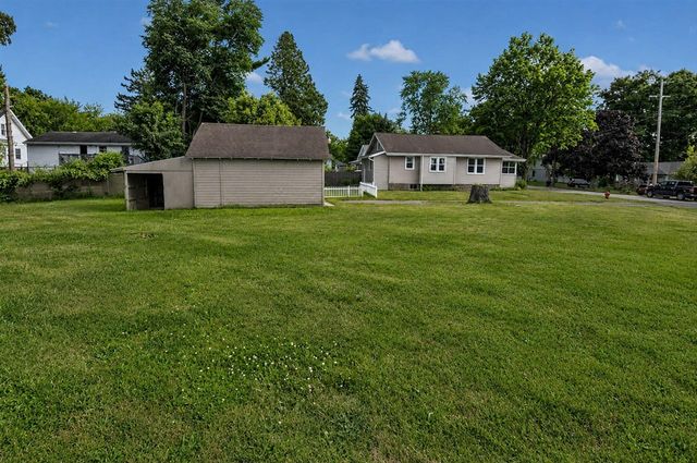 2815 Overhill Road, Jackson, MI 49203
