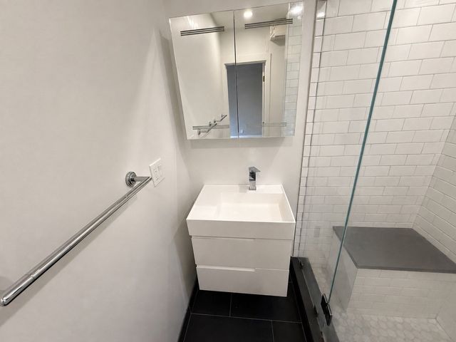 65 Burbank 10, Boston, MA 02115