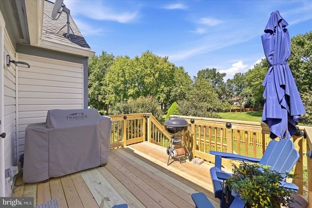 13704 SPRINGHAVEN DR, Chantilly, VA 20151