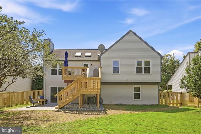 13704 SPRINGHAVEN DR, Chantilly, VA 20151