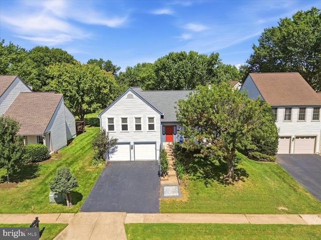 13704 SPRINGHAVEN DR, Chantilly, VA 20151