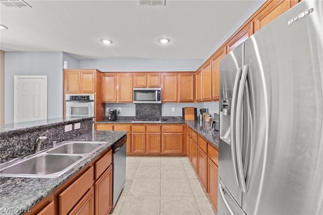 133 Bear Coat Court, Henderson, NV 89002