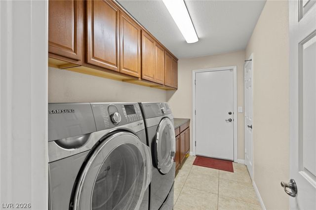 133 Bear Coat Court, Henderson, NV 89002