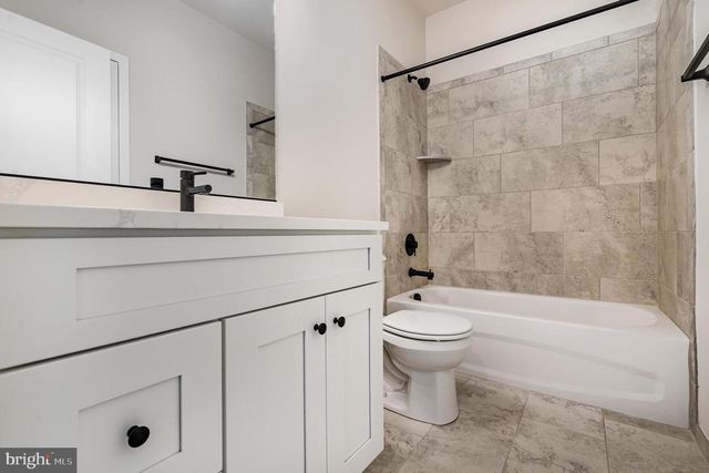 11585 FOREST WALK DR, Spotsylvania, VA 22551