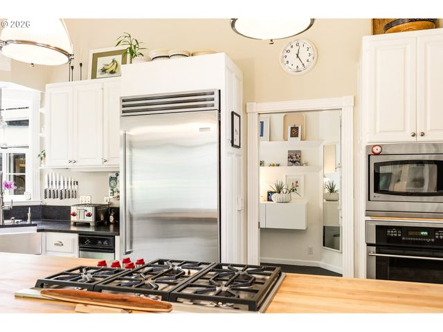 2669 GARFIELD St, Eugene, OR 97405