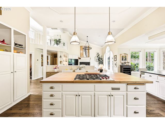 2669 GARFIELD St, Eugene, OR 97405