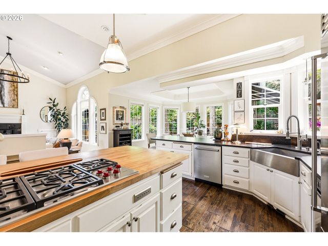 2669 GARFIELD St, Eugene, OR 97405