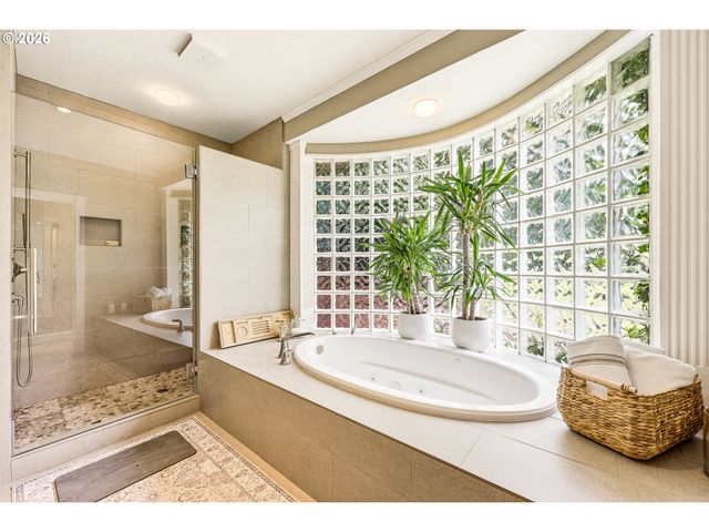 2669 GARFIELD St, Eugene, OR 97405