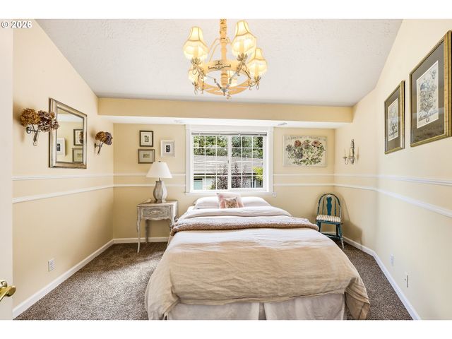 2669 GARFIELD St, Eugene, OR 97405