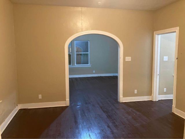 112 Pineview Drive 1, Houston, TX 77012