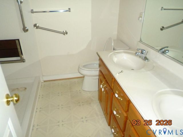 522 Mansfield Dr, Henrico, VA 23223