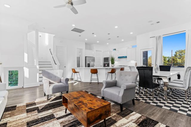 4017 Ward Street, Houston, TX 77021