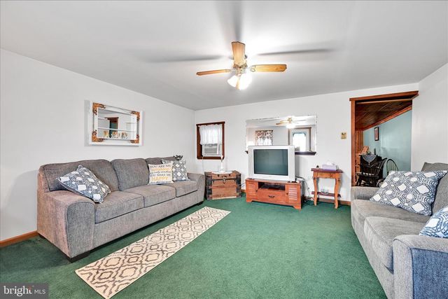 151 W COLUMBIA ST, Schuylkill Haven, PA 17972