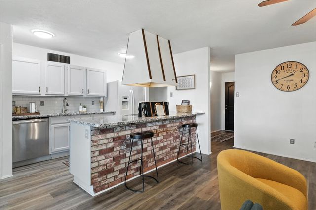 5112 Griffin Drive, The Colony, TX 75056