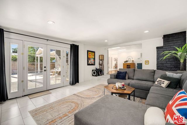 22258 Schoenborn Street, West Hills, CA 91304