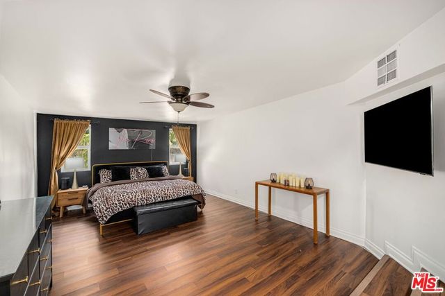 22258 Schoenborn Street, West Hills, CA 91304